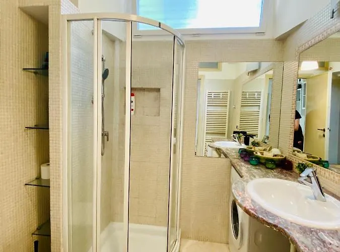 Vatican Town House *